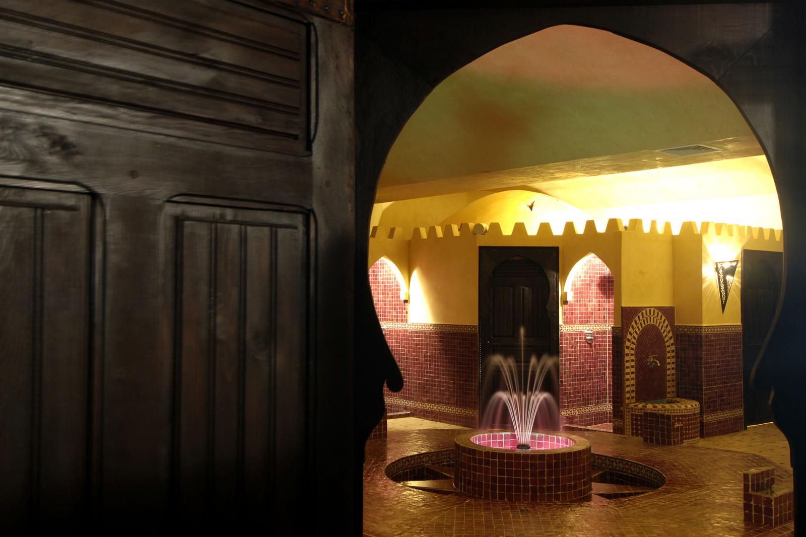 spa; hammam; piscine
